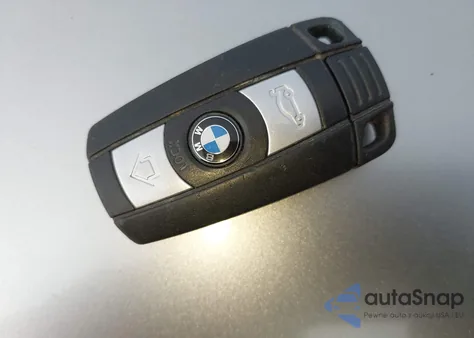 2008 BMW 328I z USA, uszkodzony, nr VIN WBAWR33558P150307